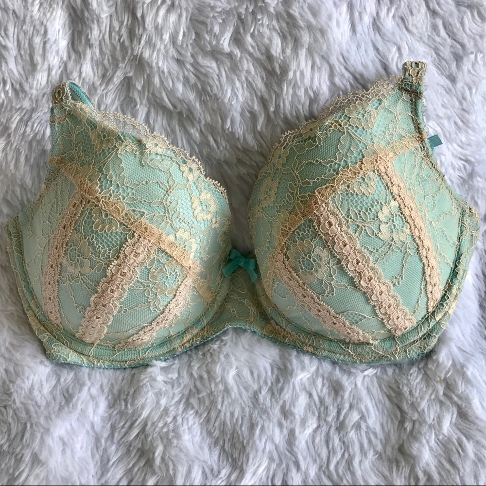 Lulu Tout by Figleaves 30DD Lacy Bra